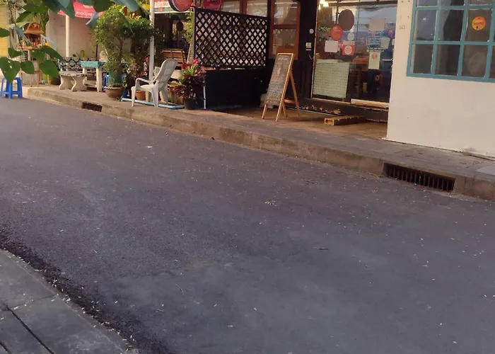 362 สวนอ้อย5 ホームステイ *